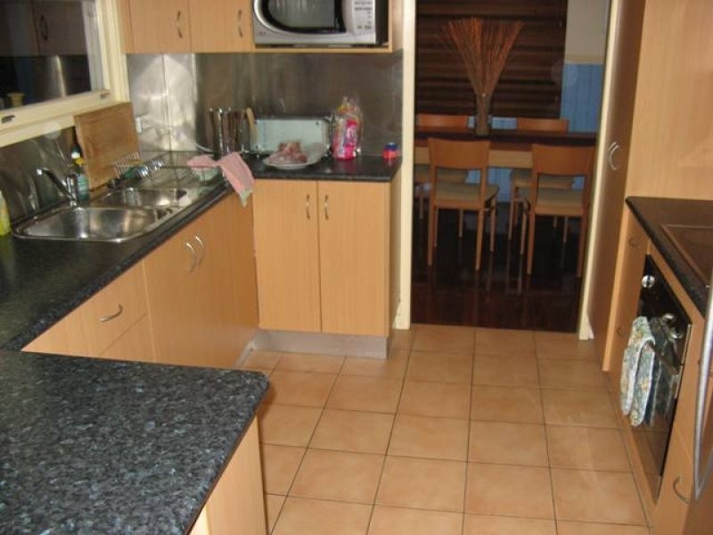 19 Aldren Street, Stafford Heights QLD 4053