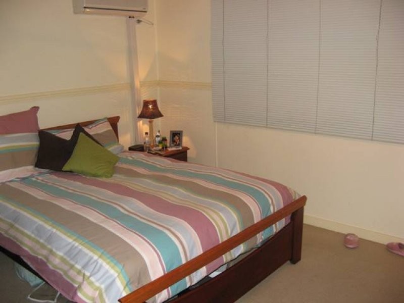 19 Aldren Street, Stafford Heights QLD 4053