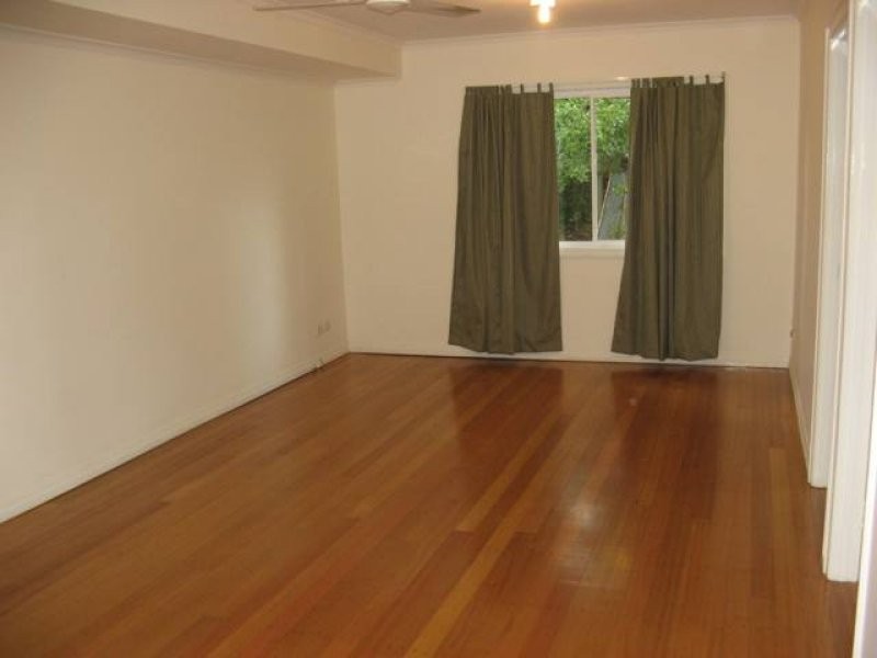 62 Tenth Avenue, Kedron QLD 4031