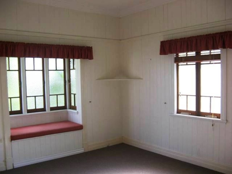 34 Oliver Street, Kedron QLD 4031