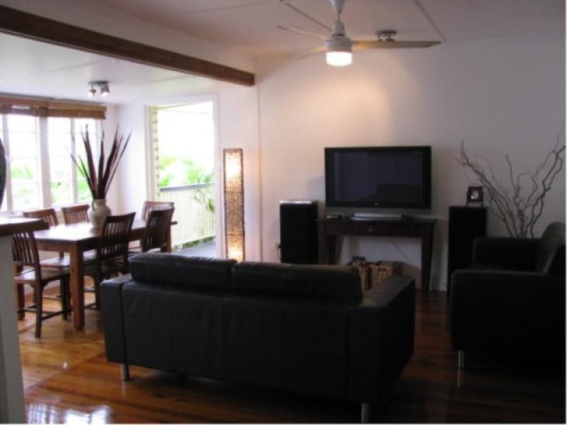 31  Thuruna Street, Stafford QLD 4053