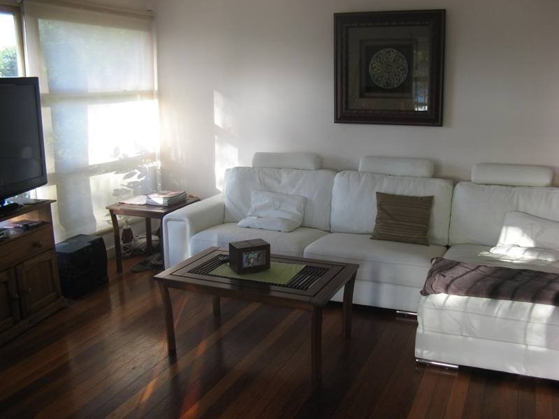 316 Kitchener Road, Stafford Heights QLD 4053