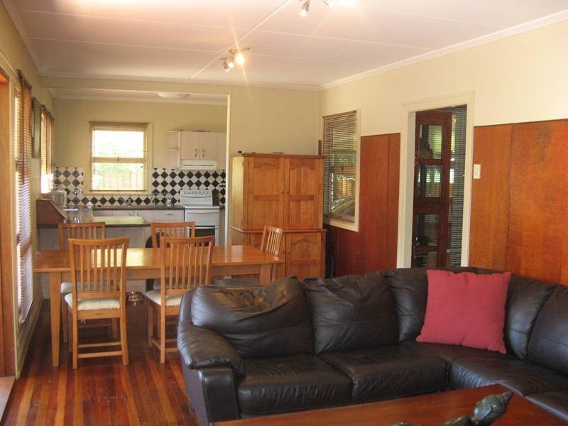 138  Minimine Street, Stafford QLD 4053