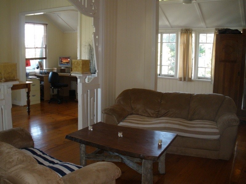 11 Madden Street, Albion QLD 4010