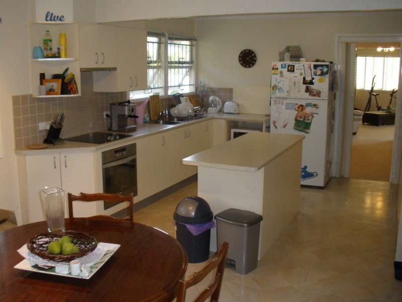 7 Kendale Street, Stafford Heights QLD 4053