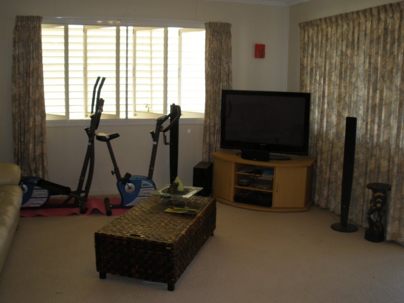 7 Kendale Street, Stafford Heights QLD 4053