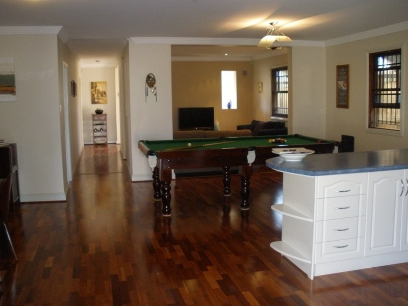 12 Dawn Street, Kedron QLD 4031