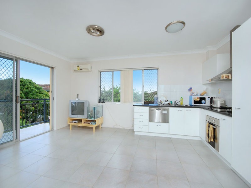 8/50 Alva Tce, Gordon Park QLD 4031