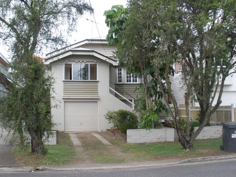 27 HOMEBUSH ROAD, Kedron QLD 4031