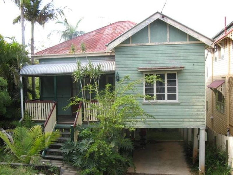 245 Days Road, Grange QLD 4051