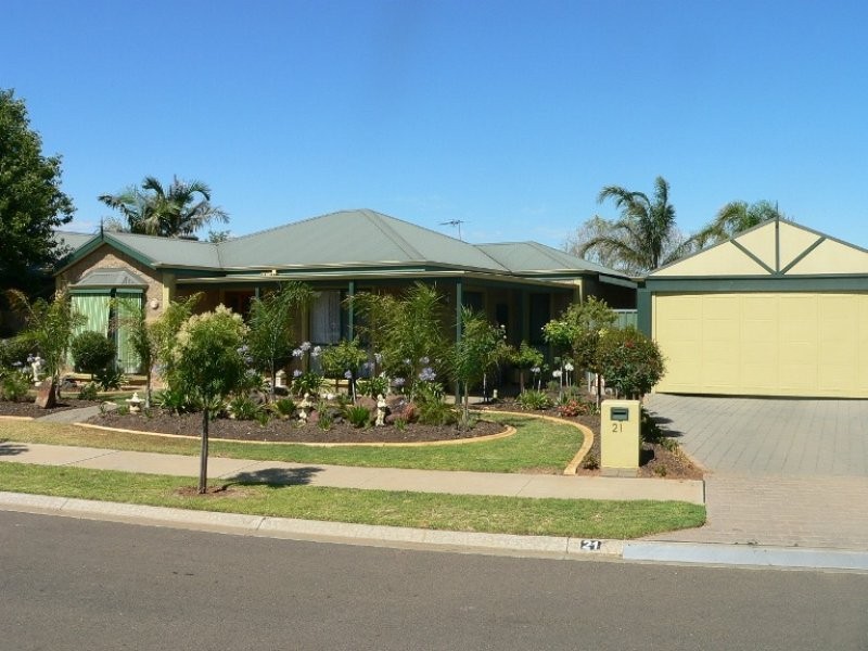 21 Teleki Drive, Irymple VIC 3498