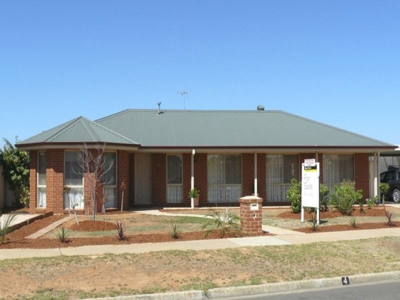 4 Reynolds Court, Mildura VIC 3500