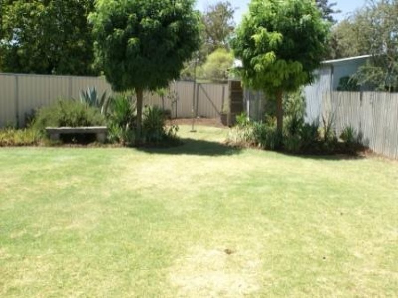 21 Goulburn Avenue, Red Cliffs VIC 3496