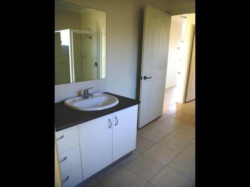 9 Burdekin Court, Red Cliffs VIC 3496