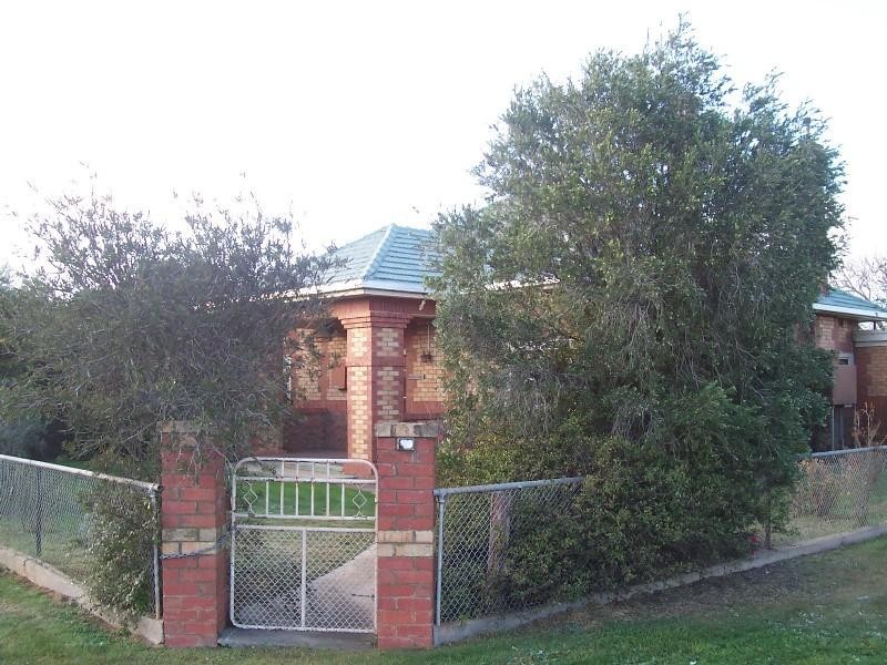 2 Park Street, Donald VIC 3480