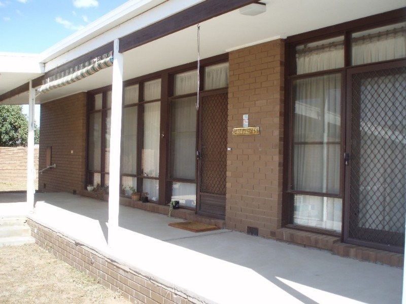 42 Victoria Street, Rochester VIC 3561