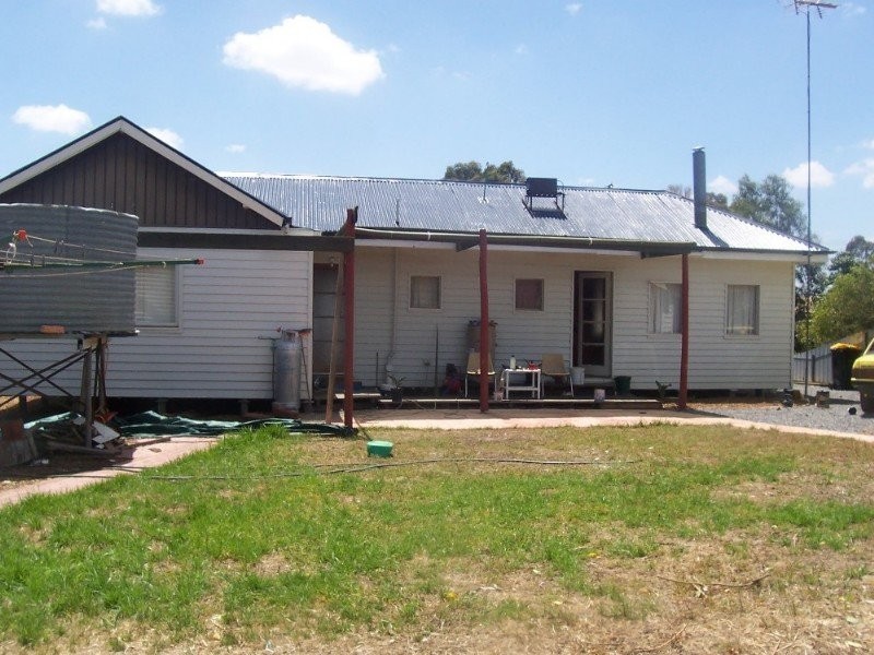 5 Albert Street, St Arnaud VIC 3478