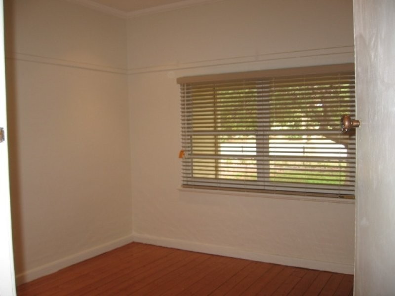 30 Victoria Street, Rochester VIC 3561