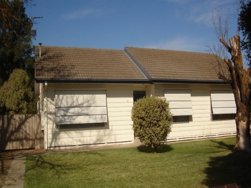 71 Victoria Street, Rochester VIC 3561