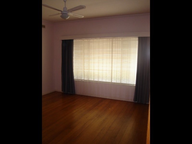 71 Victoria Street, Rochester VIC 3561