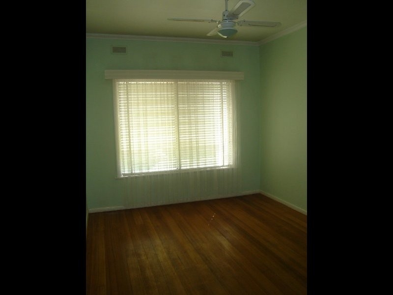 71 Victoria Street, Rochester VIC 3561