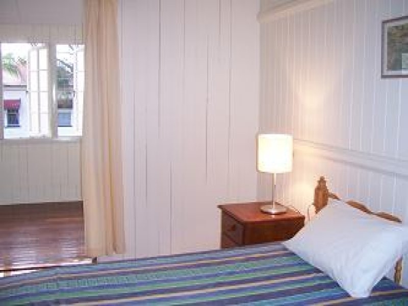 138 Toohey St, Kangaroo Point QLD 4169