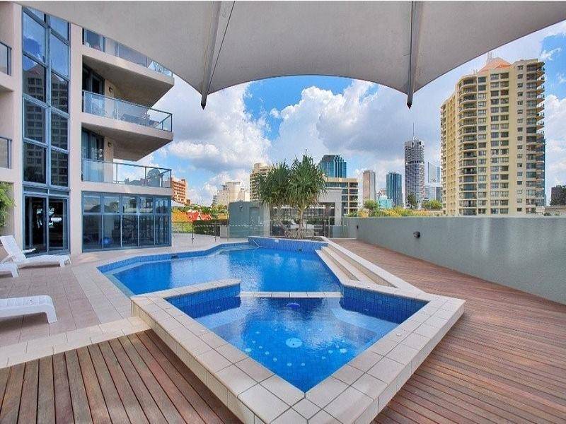 55 Darragh Street, Kangaroo Point QLD 4169