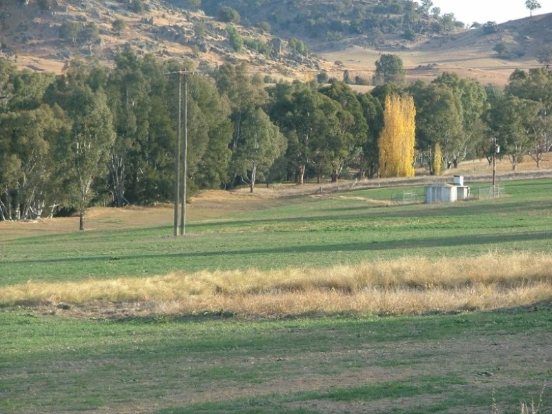 42 Clearview Road, Cowra NSW 2794