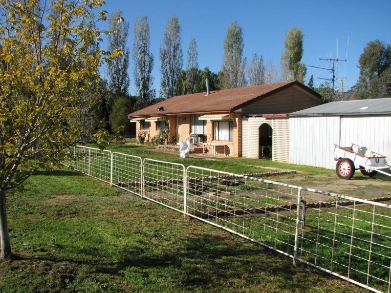 25 Uppingham Street, Koorawatha NSW 2807