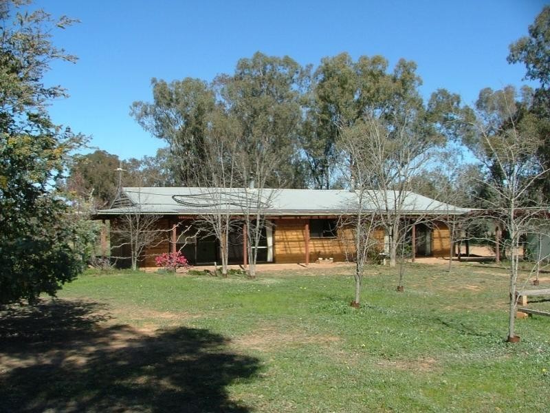156 Andersons Lane, Cowra NSW 2794