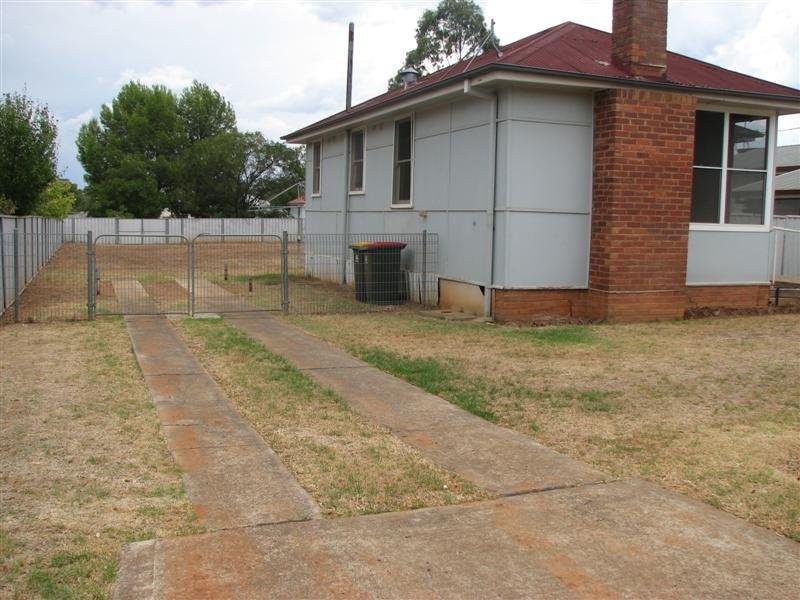 75 Tilga Street, Canowindra NSW 2804