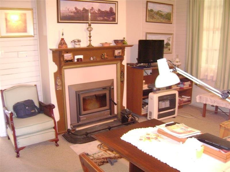 53.98 Lachlan Valley Way, Cowra NSW 2794