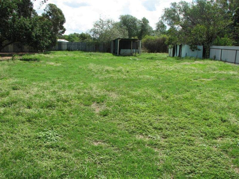 13 York Street, Greenethorpe NSW 2809