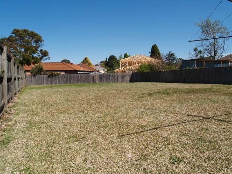 26 Warwick St, North Ryde NSW 2113