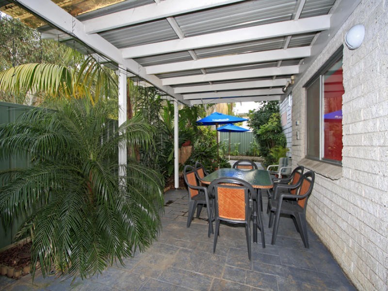 8 Mundakal Avenue, Kirrawee NSW 2232