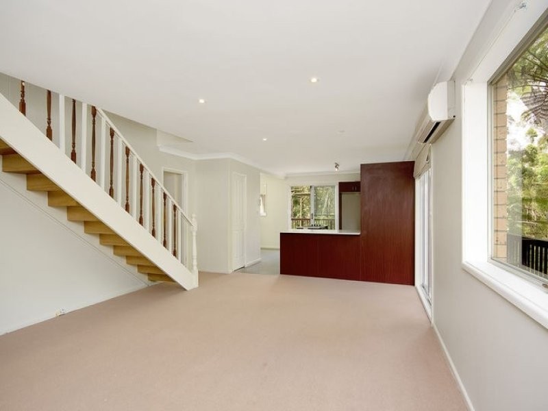 3 Tea Tree Place, Kirrawee NSW 2232