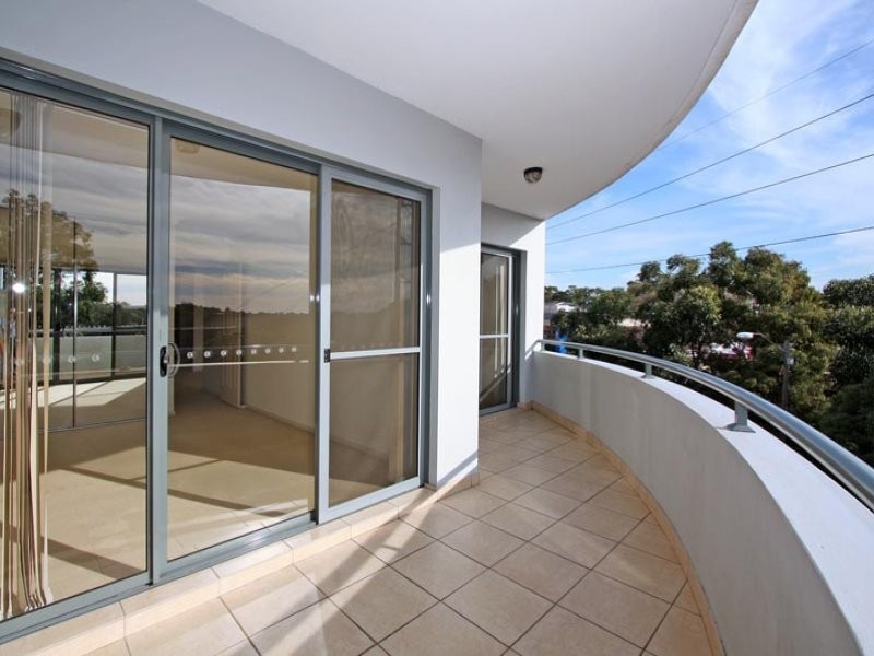 13/52 President Ave, Caringbah NSW 2229