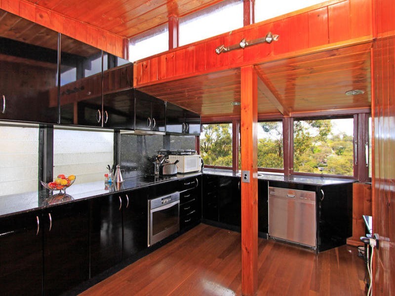 135 Arcadia Avenue, Gymea Bay NSW 2227