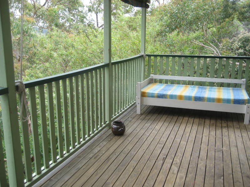 77 Arcadia Ave, Gymea Bay NSW 2227