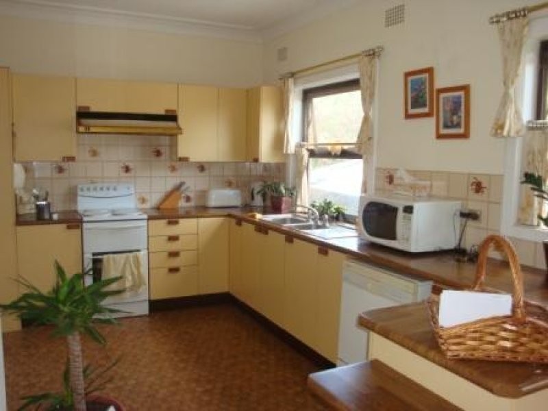 10 North West Arm Road, Gymea NSW 2227