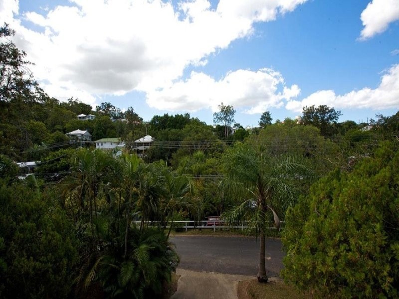 14 Pelion Street, Bardon QLD 4065