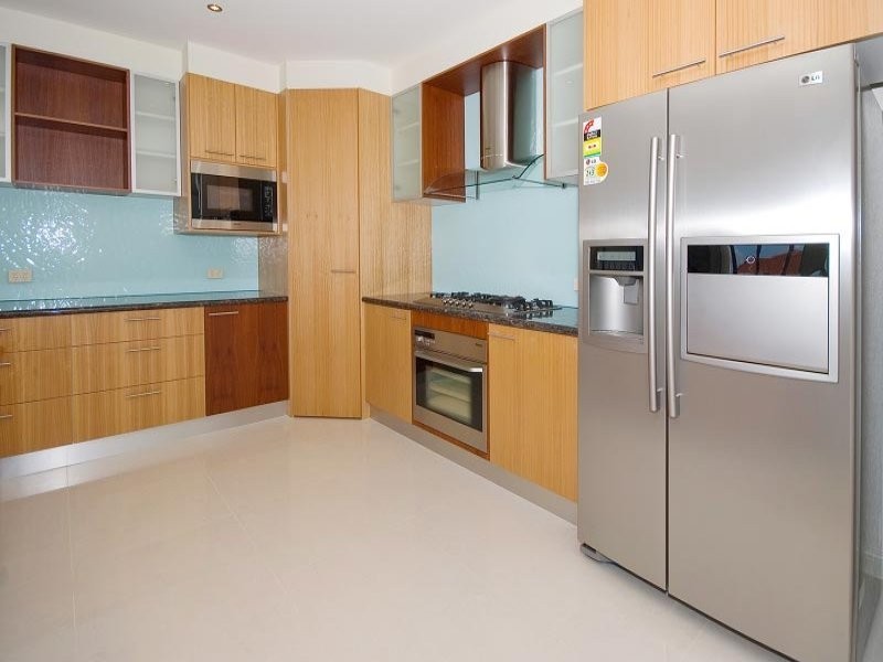 8025 Key Waters, Sanctuary Cove QLD 4212