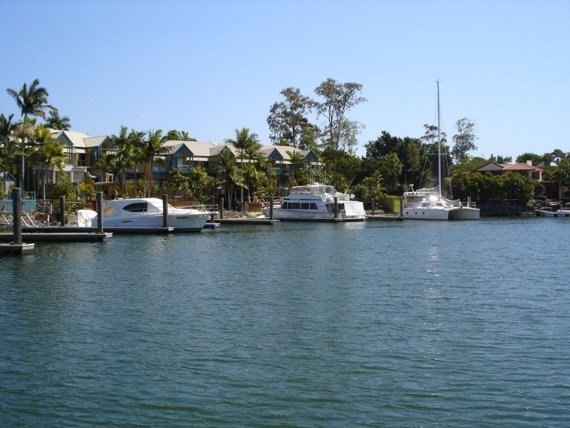 5816 Bayview Walk, Sanctuary Cove QLD 4212