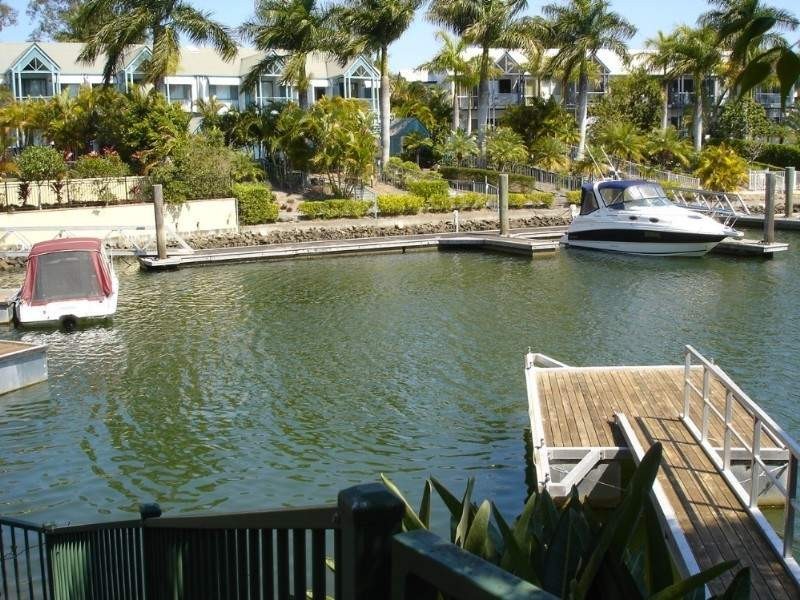 5816 Bayview Walk, Sanctuary Cove QLD 4212