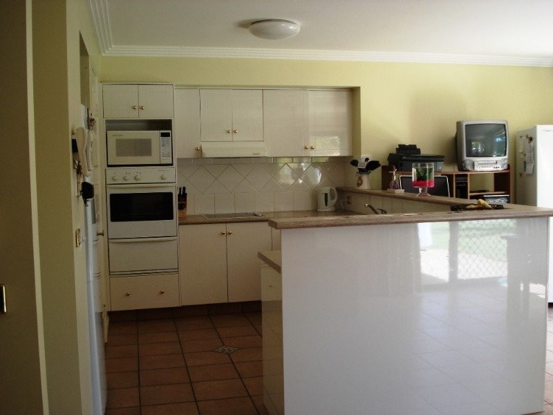 25 Westpark Court, Monterey Keys QLD 4212