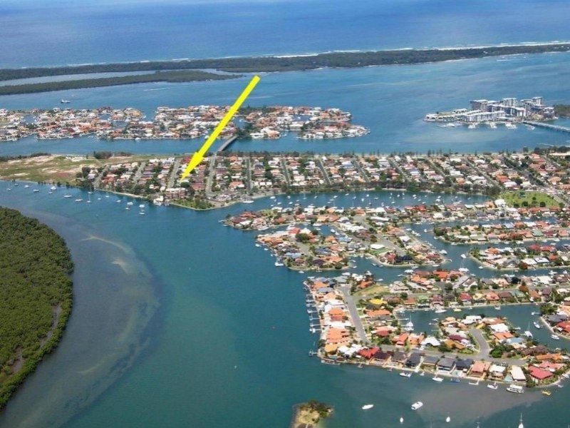 28B Shoveller Avenue, Paradise Point QLD 4216