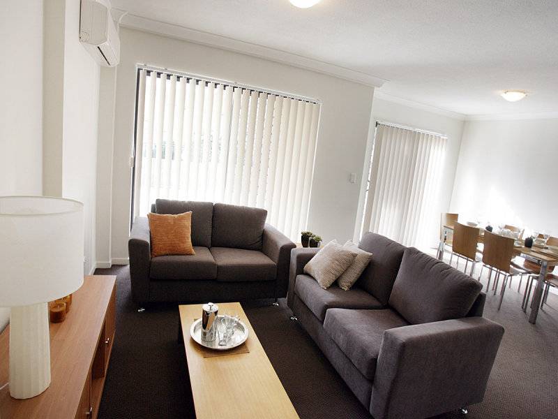 111-113 Pacific Cove Apartments. Golden Four Drive, Bilinga QLD 4225