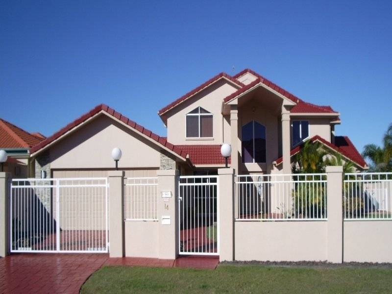 14 Staysail Crescent, Clear Island Waters QLD 4226