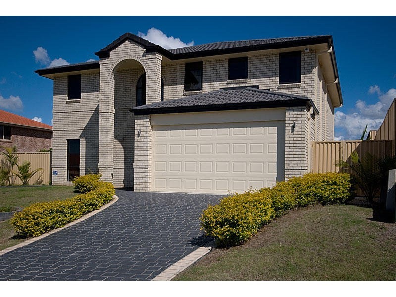 117 Crestwood Drive, Molendinar QLD 4214