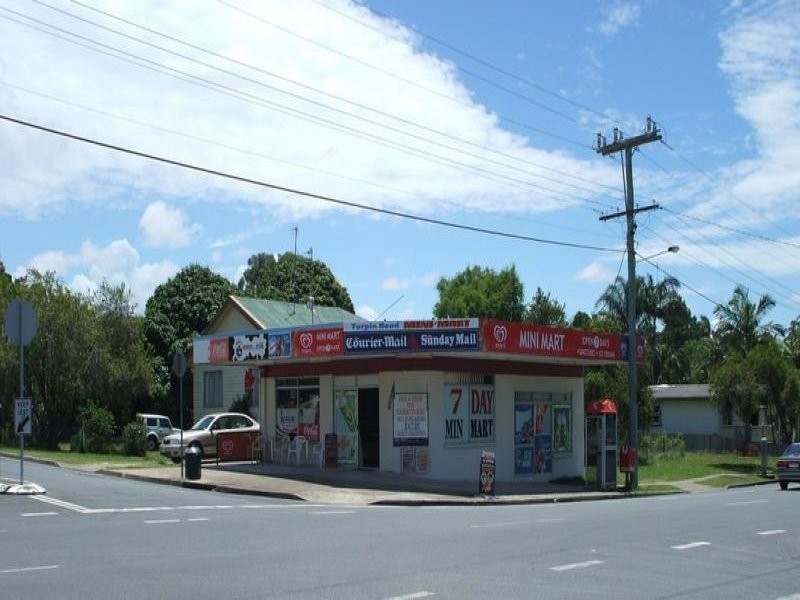 79 Robert Street, Labrador QLD 4215